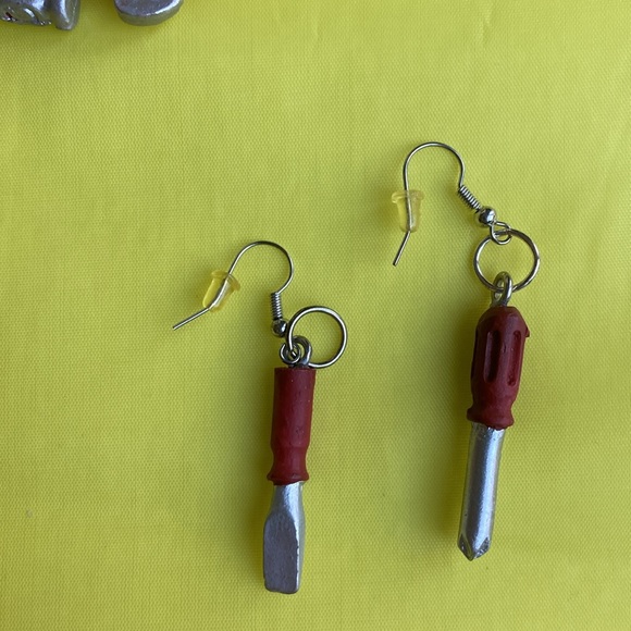 Brand NEW Tools Pierced Earrings Sets - Picture 7 of 7